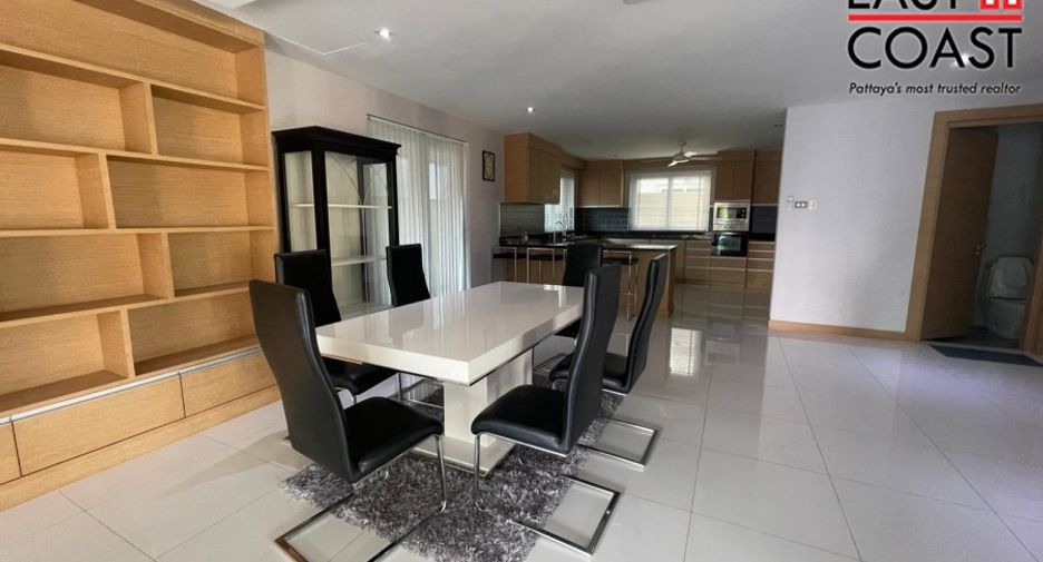 For sale and for rent 4 bedrooms house in Bang Lamung, Chonburi