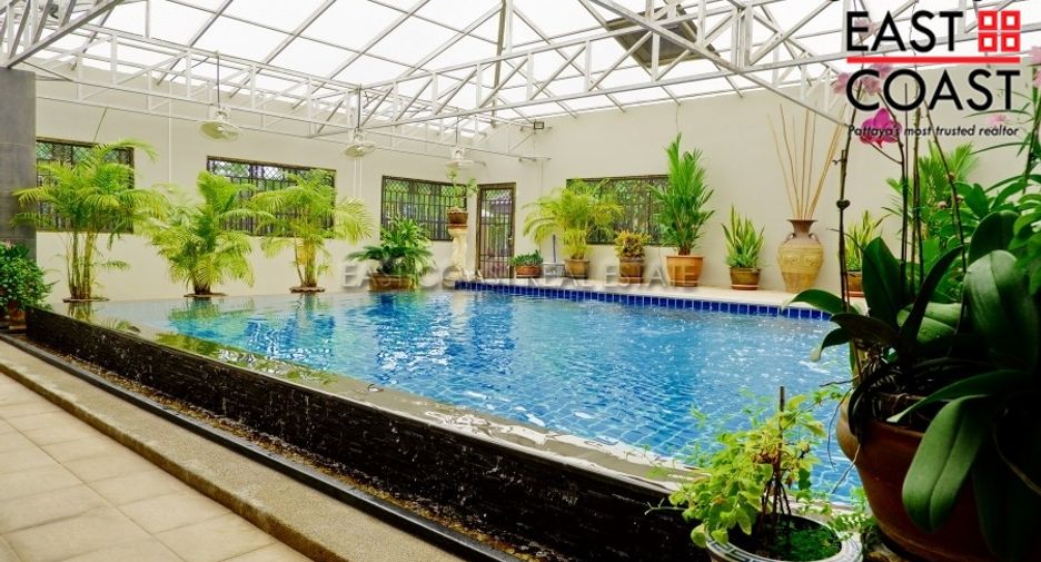 For sale and for rent 4 bedrooms house in Bang Lamung, Chonburi
