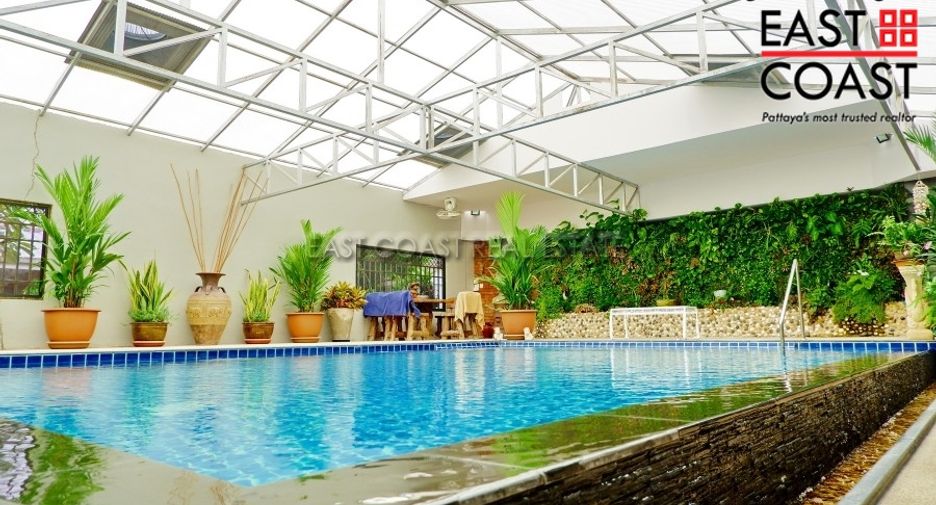 For sale and for rent 4 bedrooms house in Bang Lamung, Chonburi