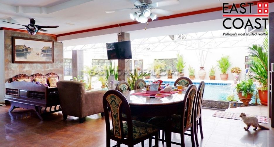 For sale and for rent 4 bedrooms house in Bang Lamung, Chonburi