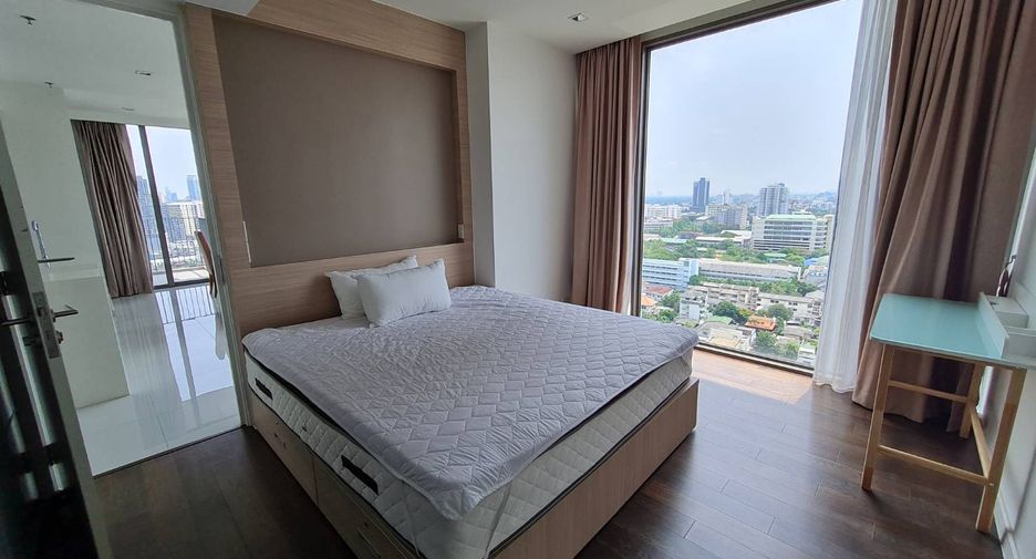 For rent 2 bedrooms condo in Sathon, Bangkok