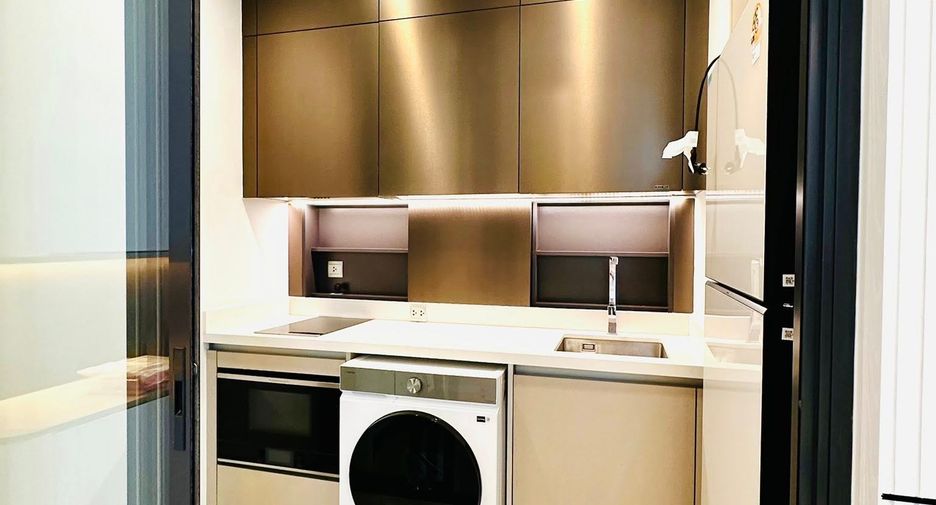 For rent 1 bed condo in Ratchathewi, Bangkok