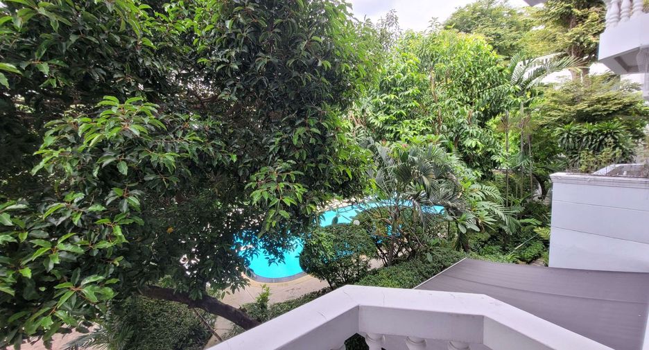 Wohnung zur Miete mit 4 Zimmer in Watthana, Bangkok