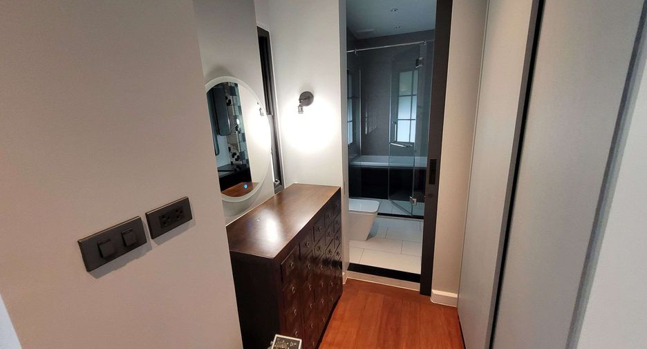 Wohnung zur Miete mit 4 Zimmer in Watthana, Bangkok