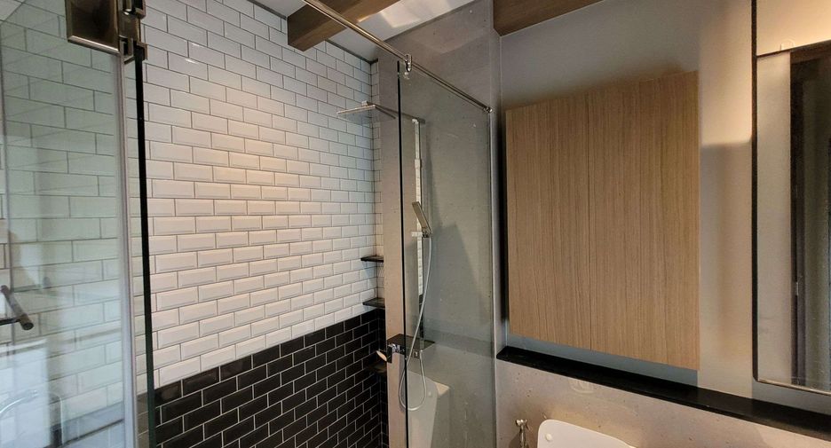 Wohnung zur Miete mit 4 Zimmer in Watthana, Bangkok