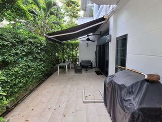 出租 4 卧室 公寓 在 Watthana, 曼谷