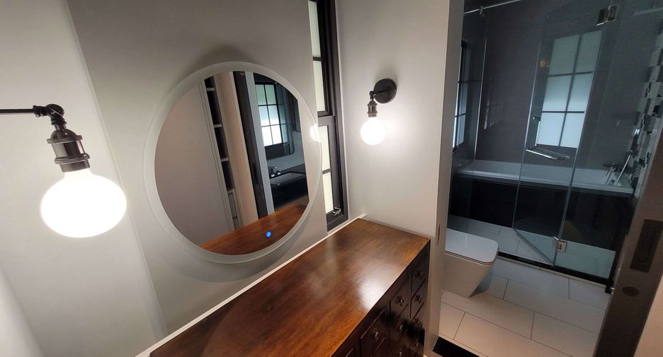 Wohnung zur Miete mit 4 Zimmer in Watthana, Bangkok