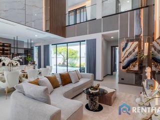 Villa en venta de 5 habitaciones en Bang Lamung, Chonburi