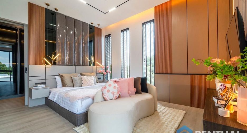 Villa en venta de 5 habitaciones en Bang Lamung, Chonburi