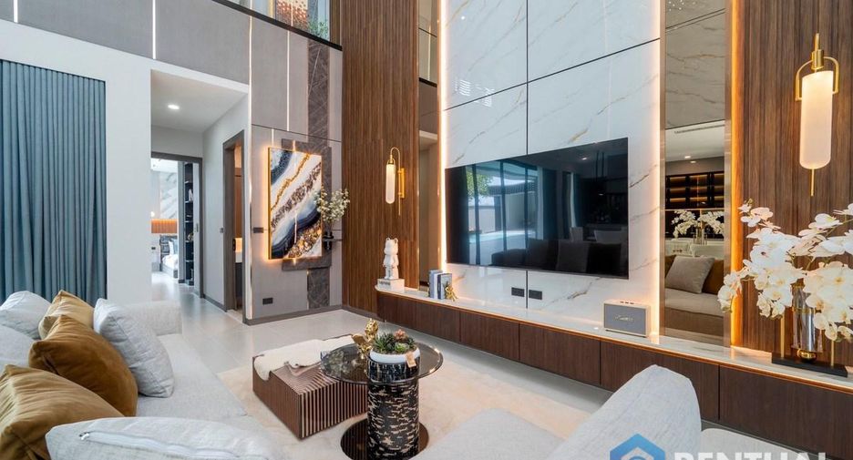 Villa en venta de 5 habitaciones en Bang Lamung, Chonburi