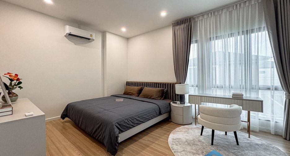 For sale 3 bedrooms house in Bang Lamung, Chonburi