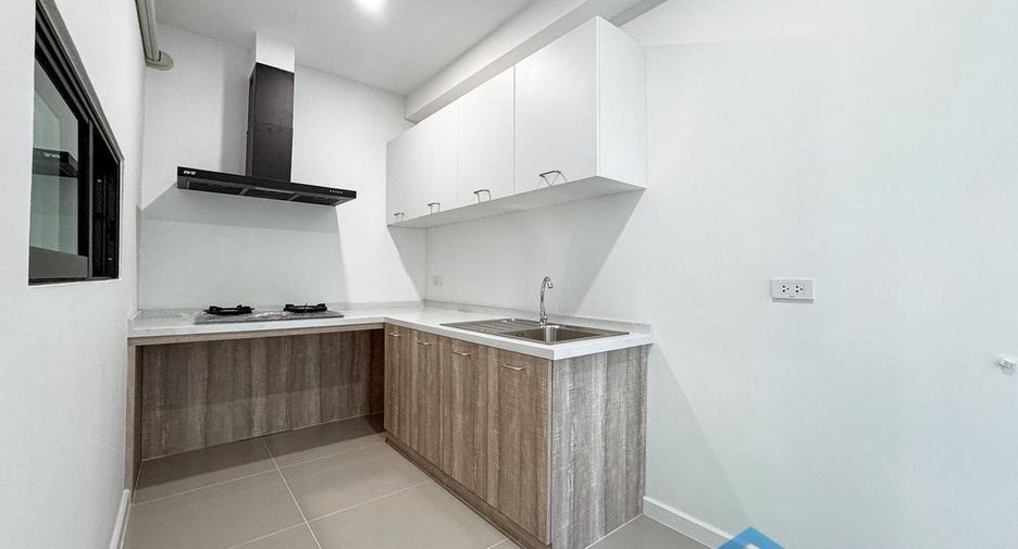 For sale 3 bedrooms house in Bang Lamung, Chonburi