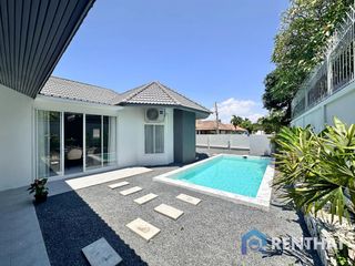 Casa en venta de 4 habitaciones en Bang Lamung, Chonburi