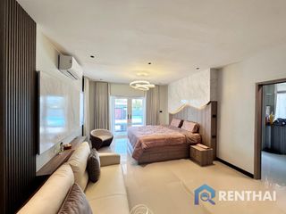 For sale 5 bedrooms villa in Bang Lamung, Chonburi