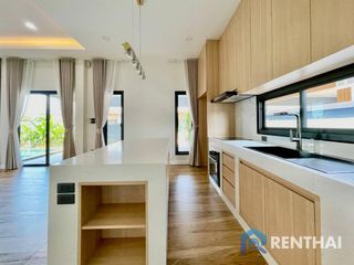出售 3 卧室 独立屋 在 Bang Lamung, Chon Buri