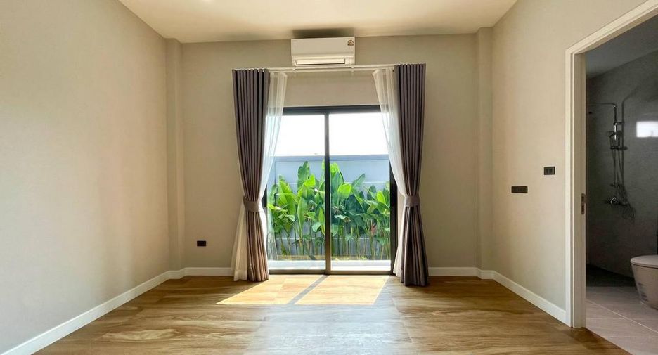 出售 3 卧室 独立屋 在 Bang Lamung, Chon Buri