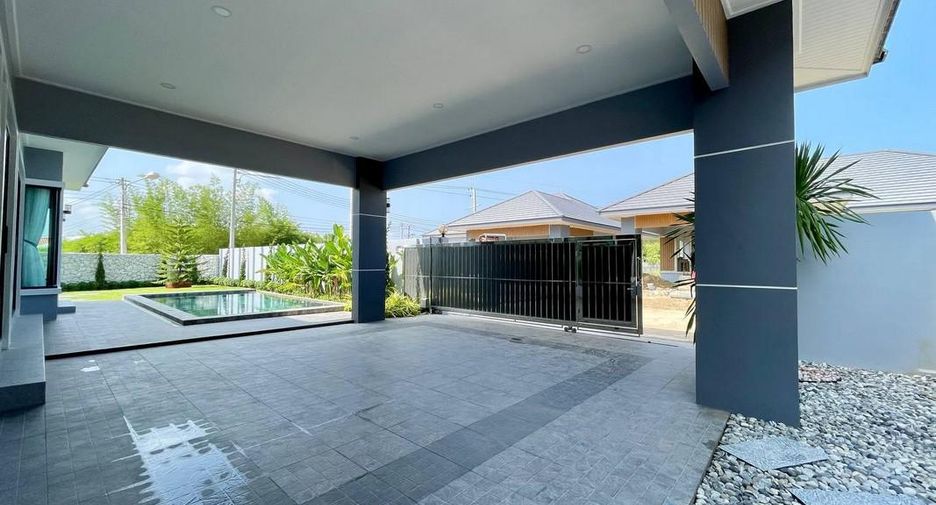 出售 3 卧室 独立屋 在 Bang Lamung, Chon Buri