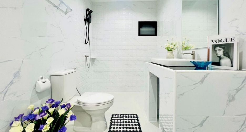 Casa en venta de 3 habitaciones en Bang Lamung, Chonburi