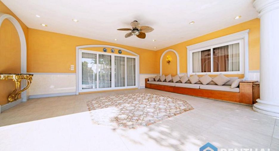 For sale 4 bedrooms house in Bang Lamung, Chonburi