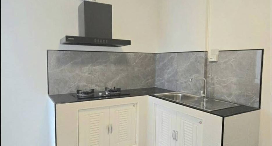 For rent 2 ベッドルーム house in Bang Lamung, Chonburi