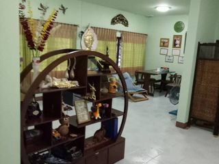 For sale 3 bedrooms house in Mueang Lamphun, Lamphun