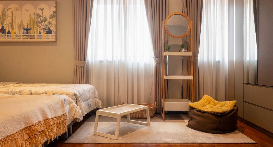 Haus zur Miete mit 4 Zimmer in Mueang Chiang Mai, Chiang Mai