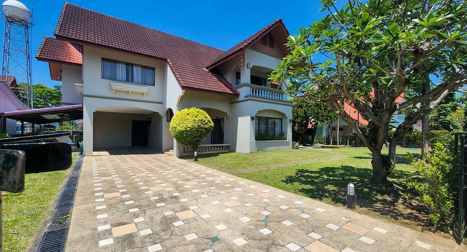 Haus zur Miete mit 4 Zimmer in Mueang Chiang Mai, Chiang Mai