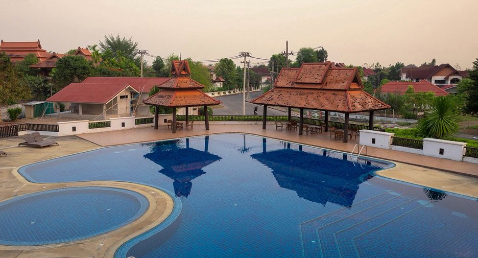 Haus zur Miete mit 4 Zimmer in Mueang Chiang Mai, Chiang Mai