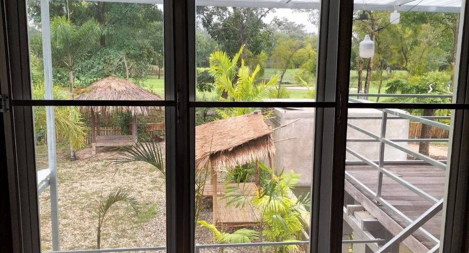 À vendre 5 chambres villa à Mueang Lamphun, Lamphun