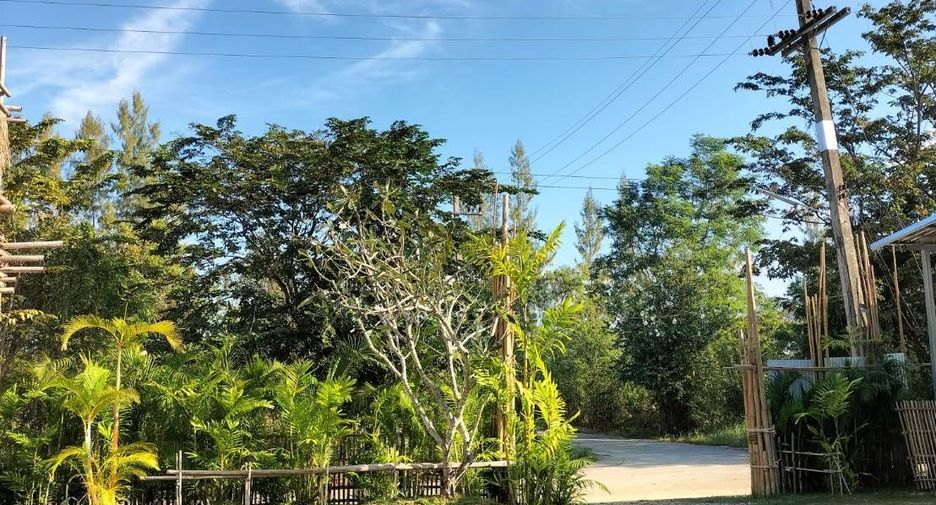 À vendre 5 chambres villa à Mueang Lamphun, Lamphun