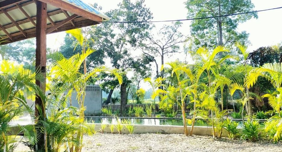 À vendre 5 chambres villa à Mueang Lamphun, Lamphun
