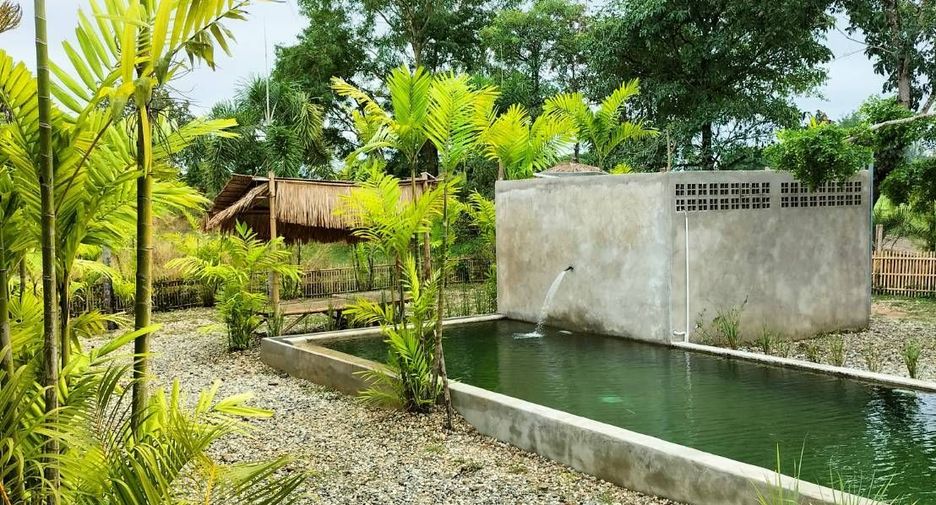 À vendre 5 chambres villa à Mueang Lamphun, Lamphun