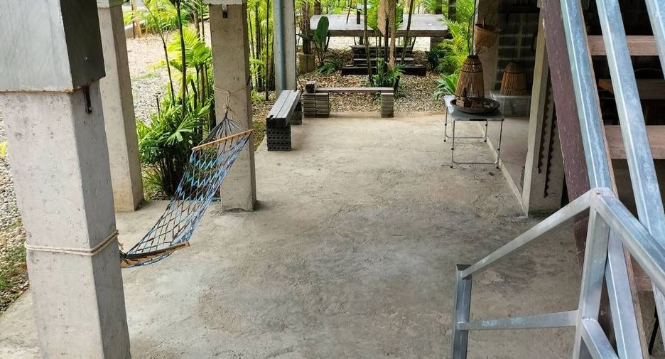 À vendre 5 chambres villa à Mueang Lamphun, Lamphun