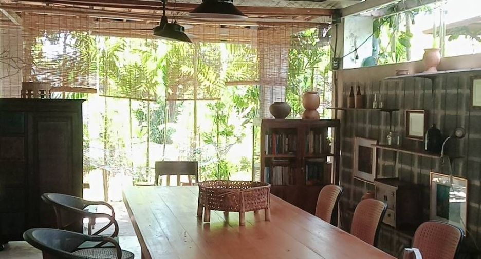 À vendre 5 chambres villa à Mueang Lamphun, Lamphun