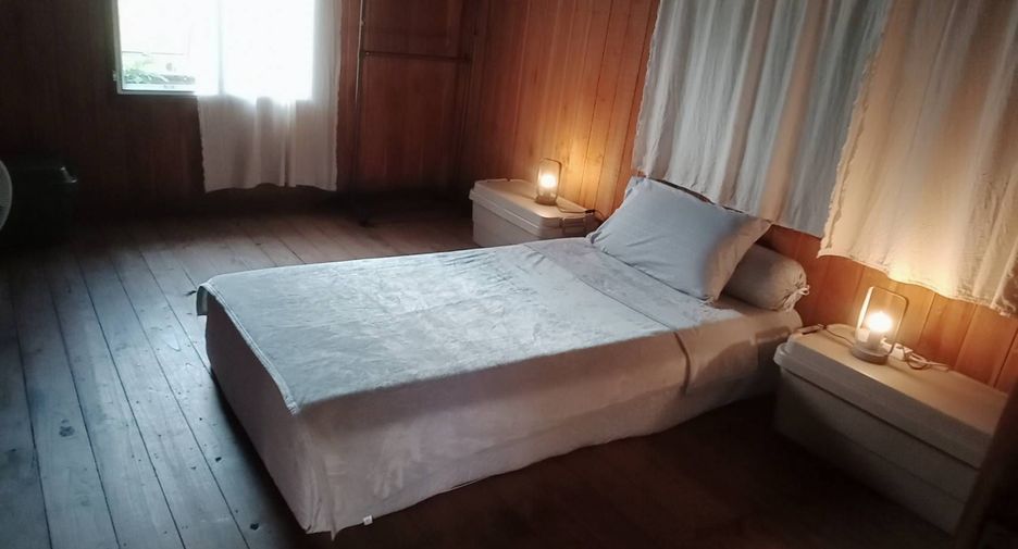 À vendre 5 chambres villa à Mueang Lamphun, Lamphun