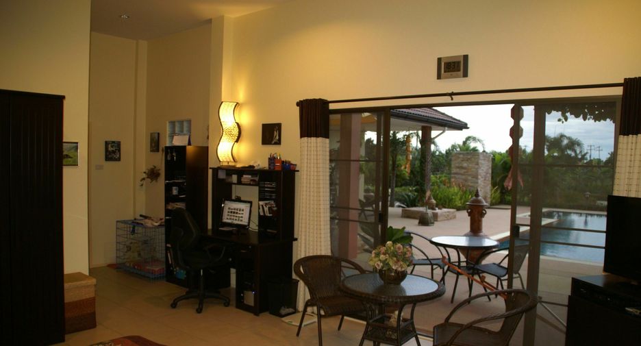 For sale 2 bedrooms villa in Ban Thi, Lamphun