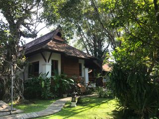 À vendre 3 chambres maison à Mueang Lamphun, Lamphun