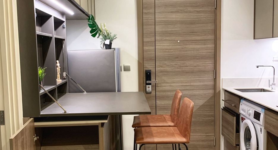For sale 1 bed condo in Phaya Thai, Bangkok