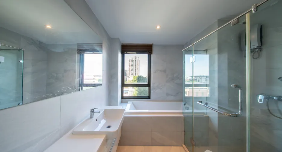 Condo en venta de 2 habitaciones en Watthana, Bangkok