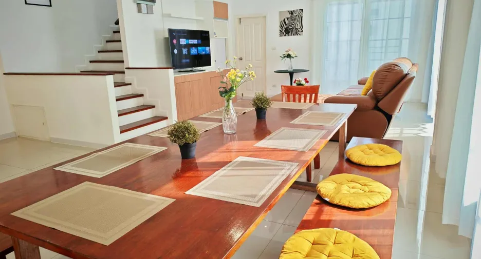 Casa adosada en alquiler de 4 habitaciones en Phasi Charoen, Bangkok