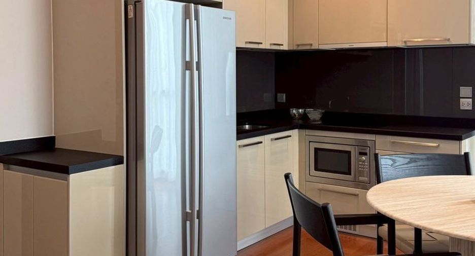 For rent 2 bedrooms condo in Watthana, Bangkok