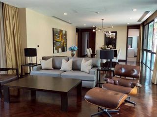 À louer 2 chambres appartement à Watthana, Bangkok