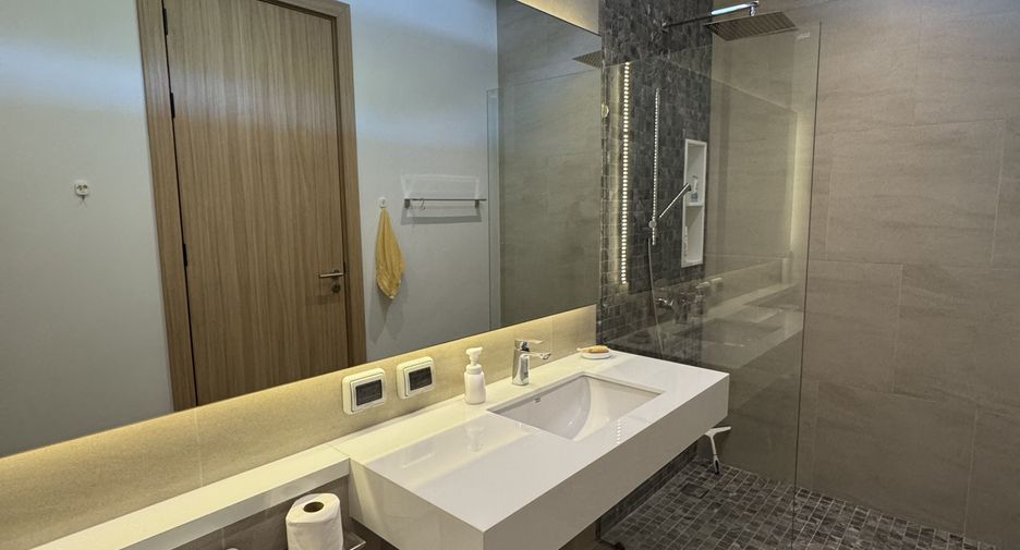For sale 3 bedrooms villa in Thalang, Phuket