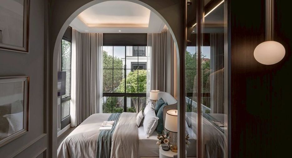 Casa en alquiler de 4 habitaciones en Saphan Sung, Bangkok
