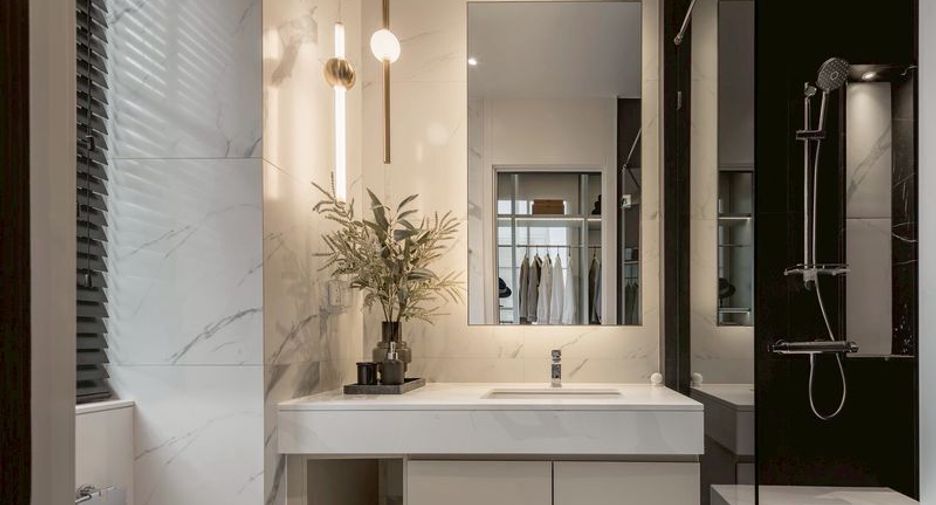 Casa en alquiler de 4 habitaciones en Saphan Sung, Bangkok