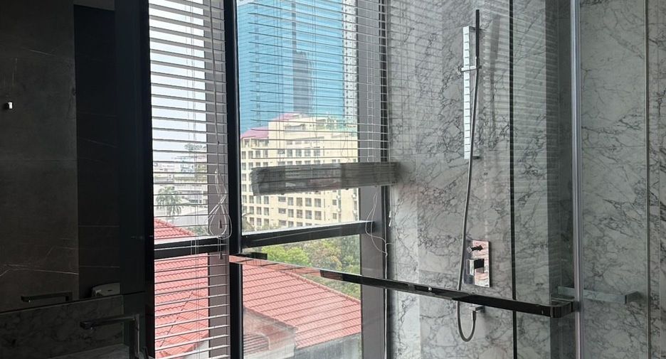 À vendre et à louer 2 chambres condo à Watthana, Bangkok