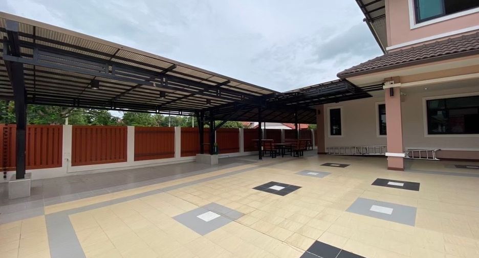 For rent 4 bedrooms house in Doi Saket, Chiang Mai