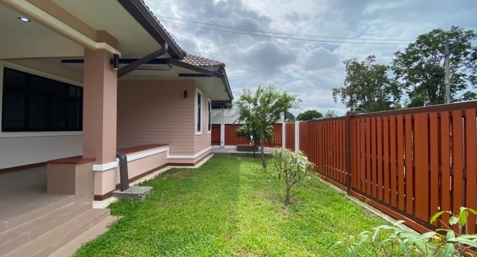 For rent 4 bedrooms house in Doi Saket, Chiang Mai