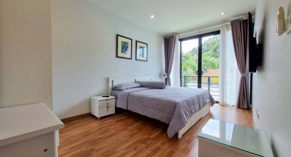 Reihenhaus zum Kauf mit 2 Zimmer in Bang Lamung, Chonburi