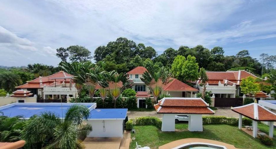 Reihenhaus zum Kauf mit 2 Zimmer in Bang Lamung, Chonburi